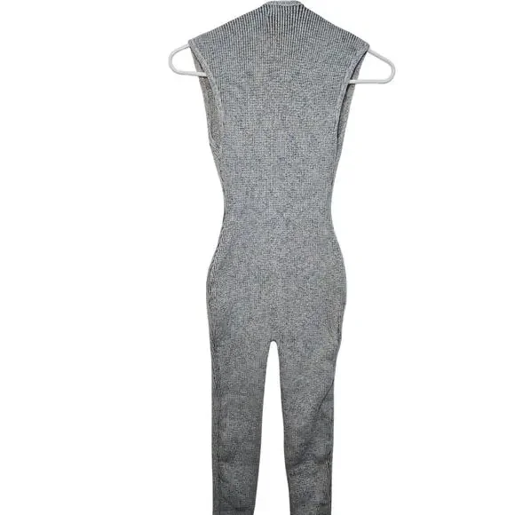 Gray Sleeveless Knit Jumpsuit - Picture 2 of 10
